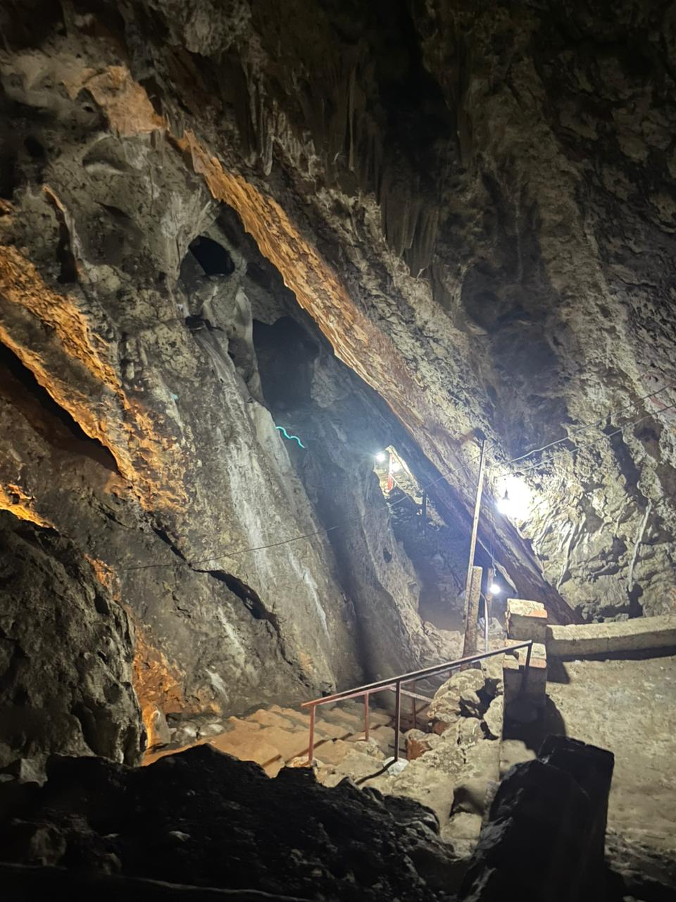 Cave Shakkarin : Hidden Sacred Cave & Holy Water Spring in Luang Prabang