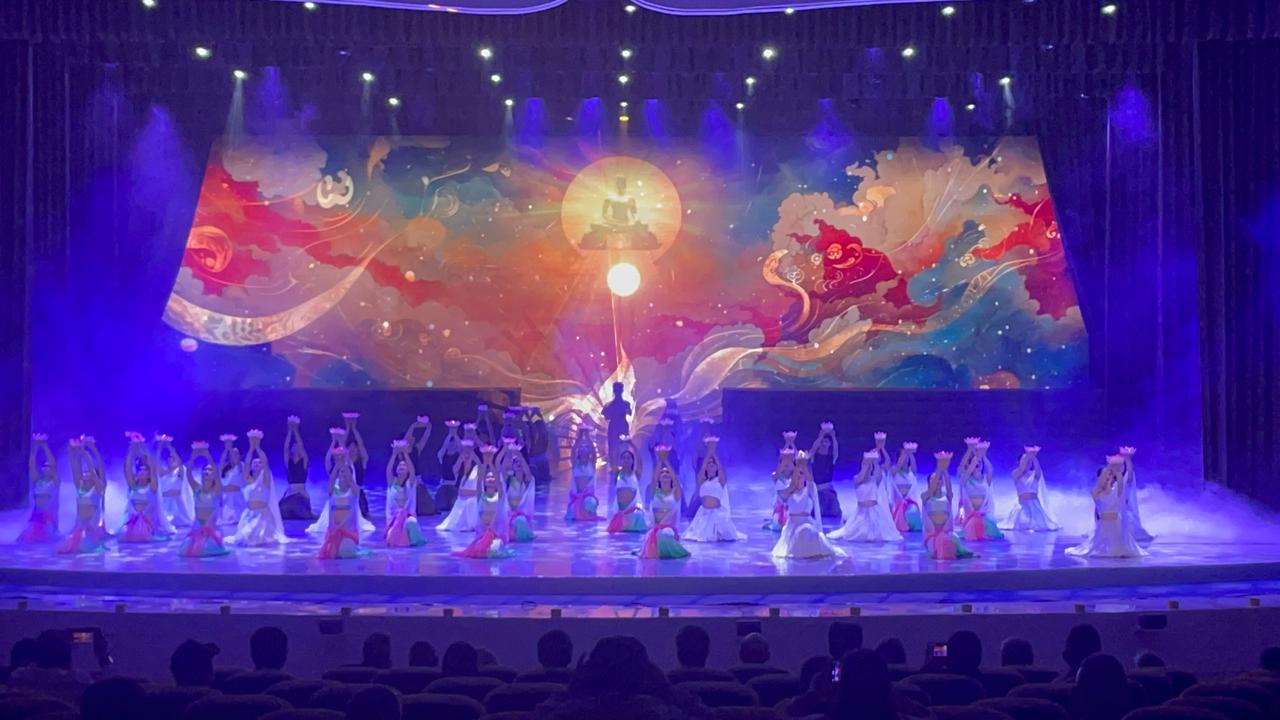 Buddha’s Light Stage Show in Luang Prabang: A Cultural Evening Performance