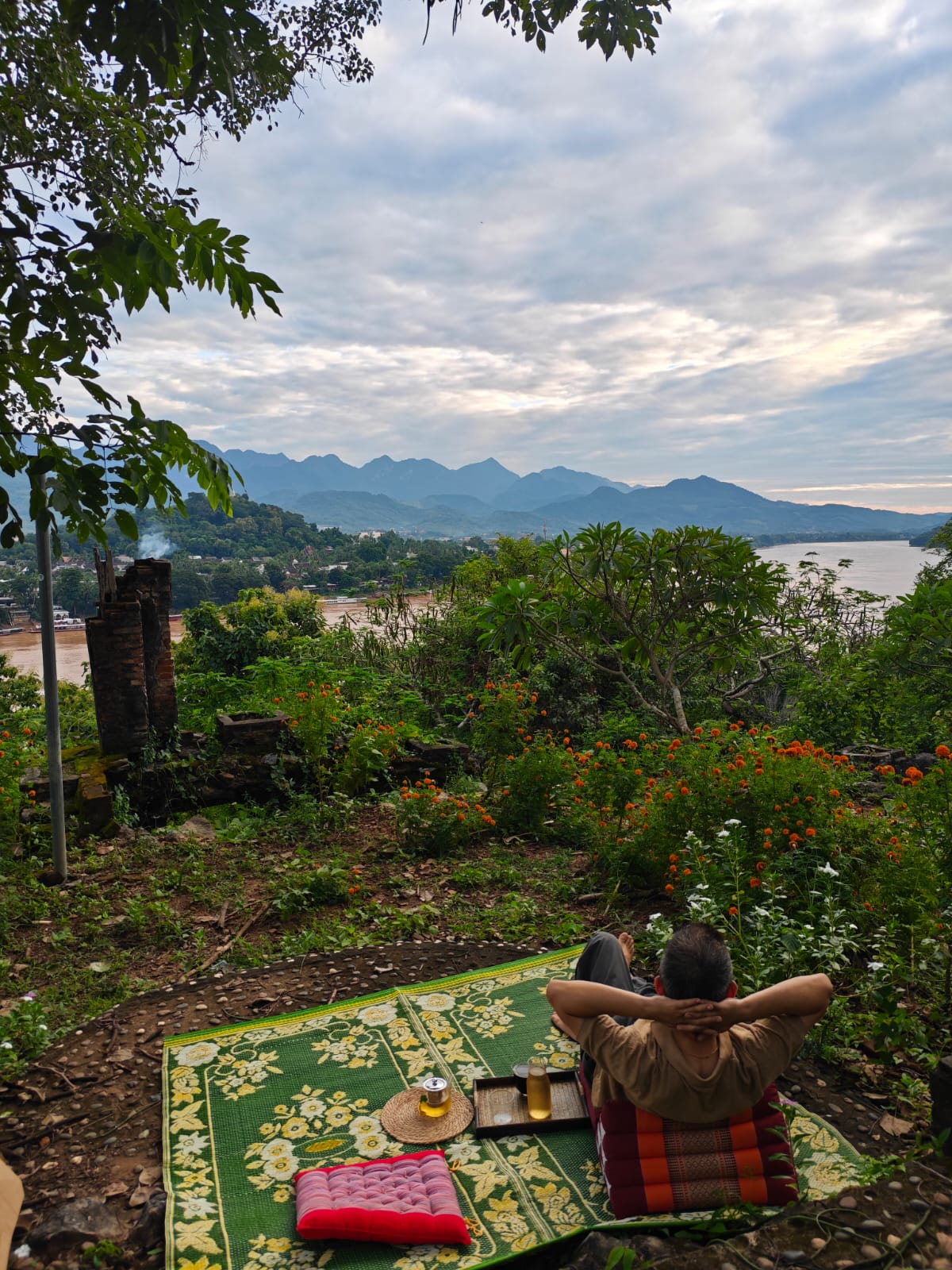 Mountain temple view from Xiengman walking trail